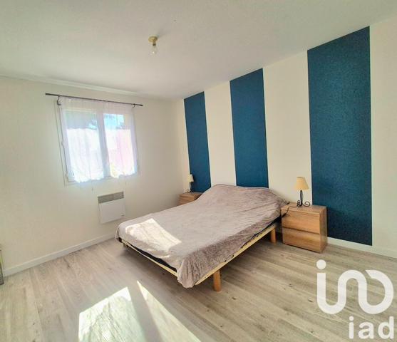 House for sale 3 rooms 73 m² Chaptelat