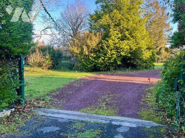 TERRAIN CLOS ET ARBORE DE 1256M² !!