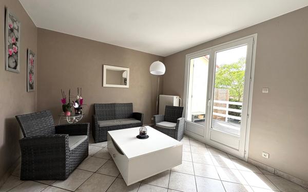 Maison à vendre    5 pièces •  Niort