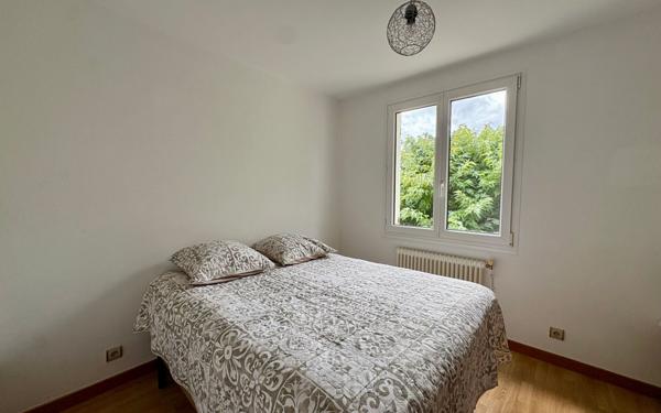 Maison à vendre    5 pièces •  Niort