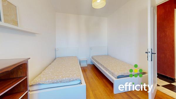 Appartement
         5 pièces
        - 113 m² Exclusivité 345 000 € *