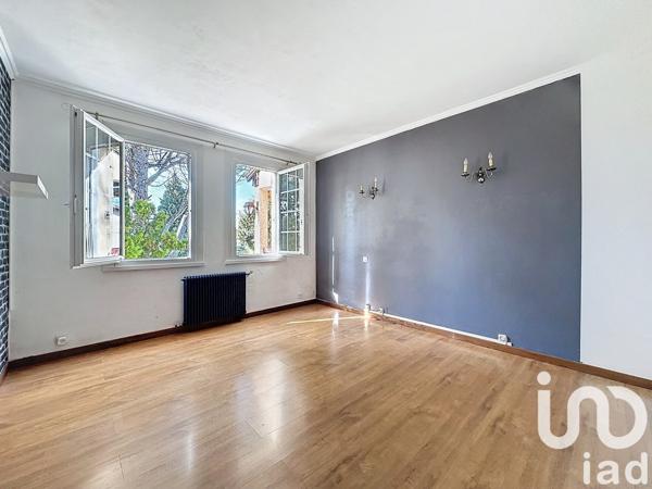 Maison 6 pièces de 152 m² à Vedène (84270)