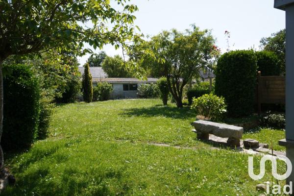 House for sale 10 rooms 211 m² Plouescat