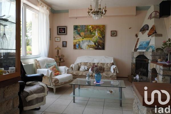 House for sale 10 rooms 211 m² Plouescat
