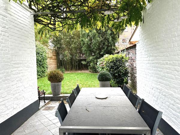 Lille Saint Maurice , très belle Maison bourgeoise de 207 m², 6 chambres, SDB, SDD, jardin sud Lille Lille Saint Maurice , très belle Maison bourgeoise de 207 m², 6 chambres, SDB, SDD, jardin sud Lille