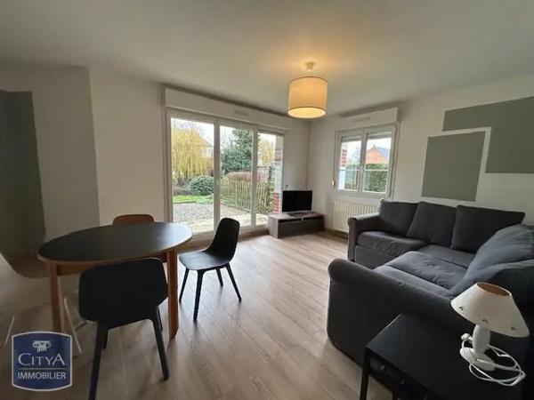 Appartement à louer 2 pièces 47.47m² Lambres-lez-Douai (59552)