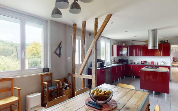 Maison à vendre    5 pièces • 139 m2 Fieffes-Montrelet