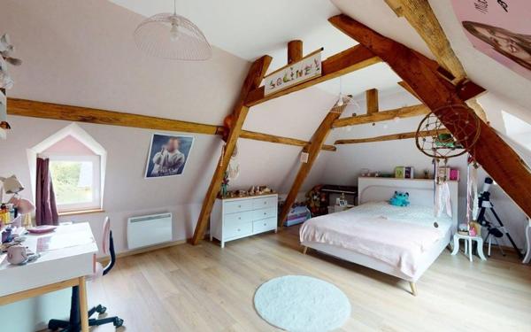 Maison à vendre    5 pièces • 139 m2 Fieffes-Montrelet