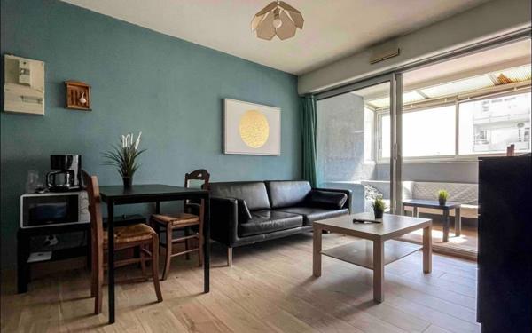 Appartement à vendre    2 pièces • 30 m2 Sète