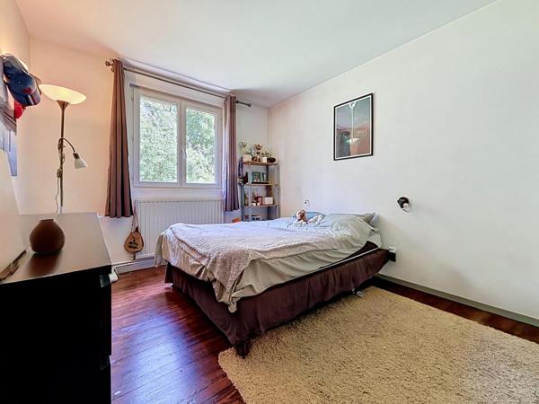 Maison familiale, 4 chambres, garage, grand jardin