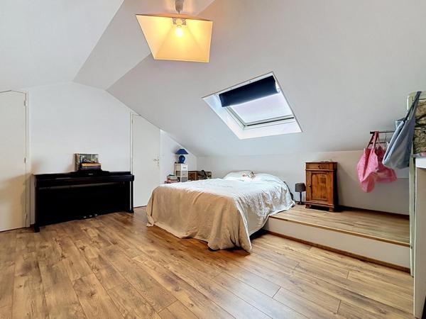 Maison familiale, 4 chambres, garage, grand jardin