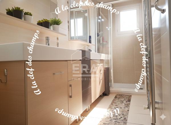 Maison Chatenay Malabry 8 pièce(s) 200 m2