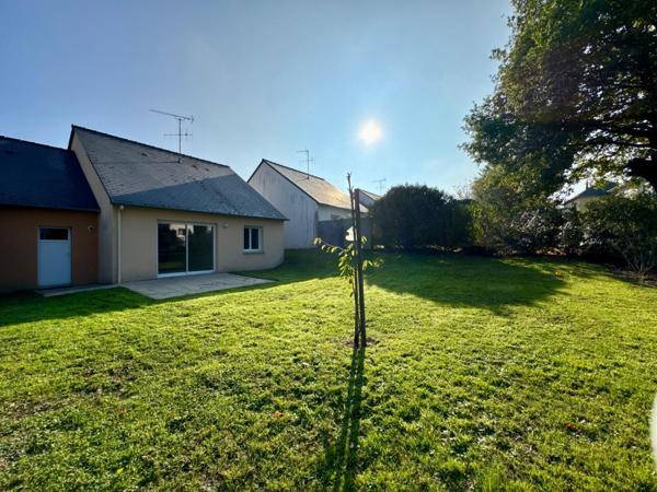 Laval - Pavillon de plain-pied intégral 2 chambres avec jardin