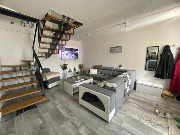 Immeuble à vendre 50 pièces de 1 454 m²