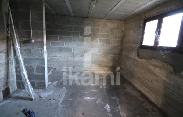 Centre Anneyron maison 2 chambres avec jardin et garage en sous-sol