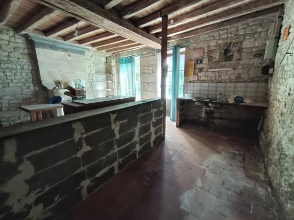 Charmante maison de village à Chalais, 190 m², 6 pièces