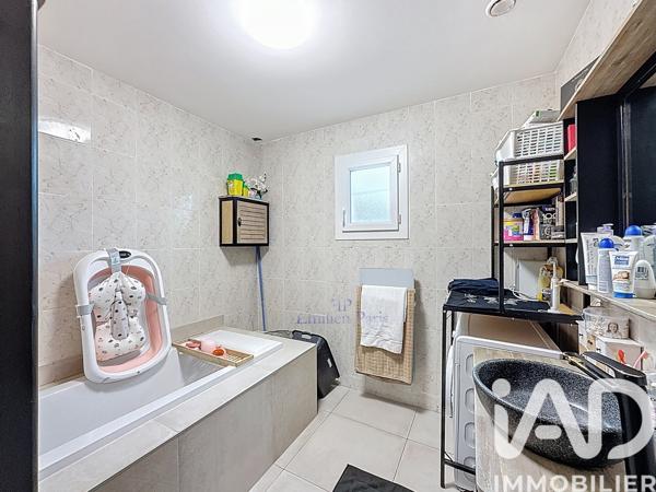 Maison à vendre 6 pièces 167 m² Neuilly