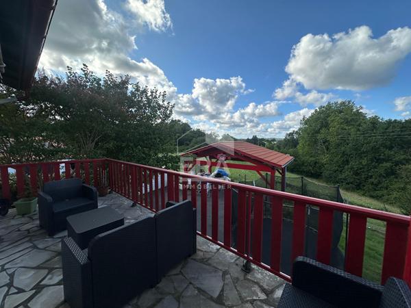 Maison Urcuit 7 pièce(s) 208 m2