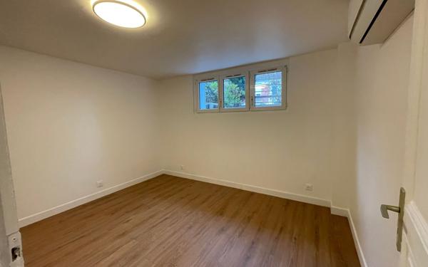 Appartement à vendre    3 pièces • 55 m2 Arcueil