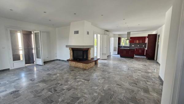 Vente Maison 5 pièces 178 m2 à Le Cannet-des-Maures