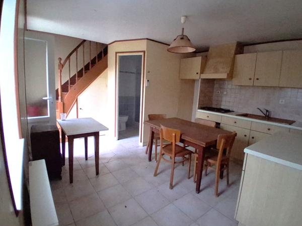 PLOUDIRY - Maison de 3 pièces de 39 m2