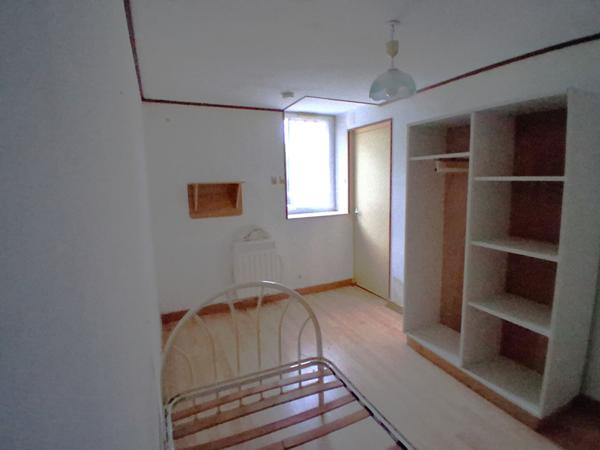 PLOUDIRY - Maison de 3 pièces de 39 m2