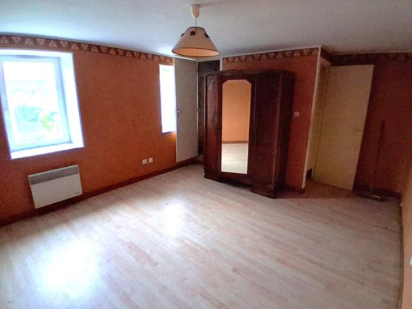 PLOUDIRY - Maison de 3 pièces de 39 m2