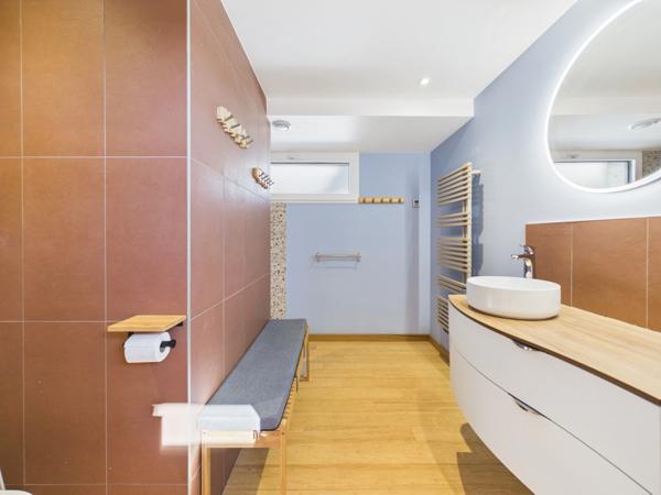 Maison contemporaine à haute performance énergétique