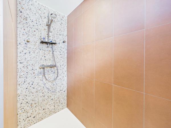 Maison contemporaine à haute performance énergétique