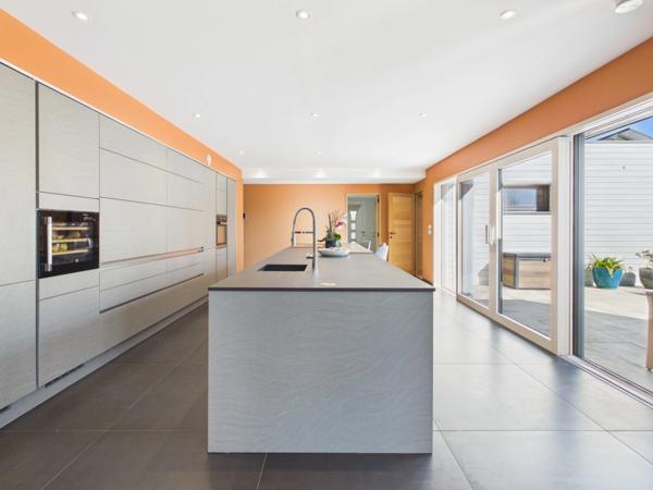 Maison contemporaine à haute performance énergétique