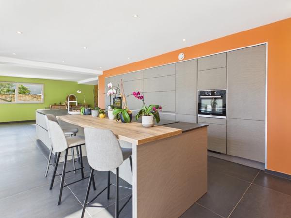 Maison contemporaine à haute performance énergétique