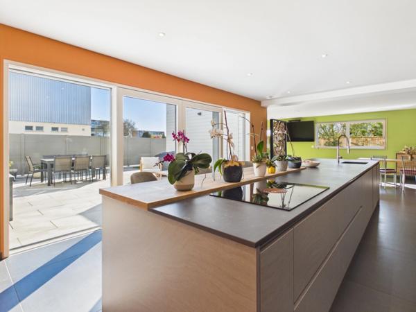 Maison contemporaine à haute performance énergétique