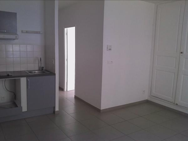 Location Appartement atypique 2 pièces Étampes (91150) - Centre-ville