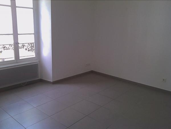 Location Appartement atypique 2 pièces Étampes (91150) - Centre-ville