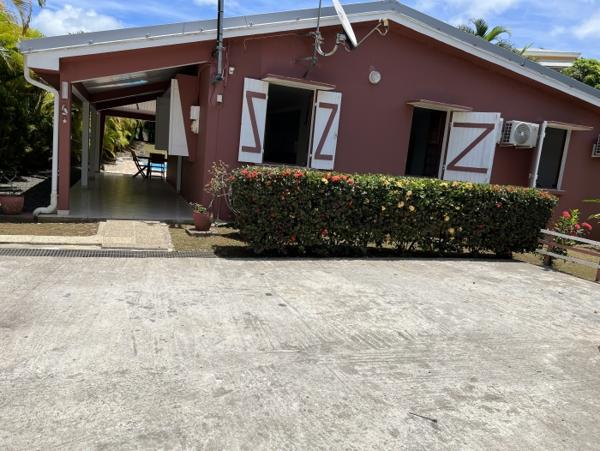 Location Villa avec piscine 5 pièces LaTrinité (97220) - Tracée Proche bourg Trinité