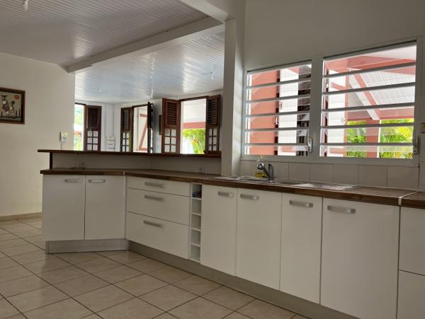 Location Villa avec piscine 5 pièces LaTrinité (97220) - Tracée Proche bourg Trinité