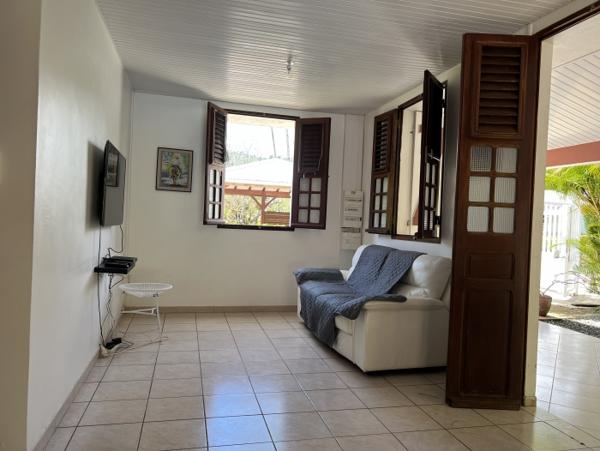 Location Villa avec piscine 5 pièces LaTrinité (97220) - Tracée Proche bourg Trinité