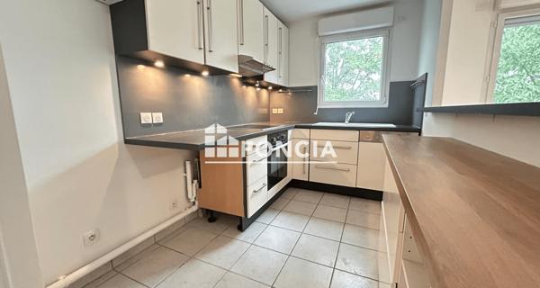 Location Appartement 4 pièces 81.03 m² - Malakoff 92240