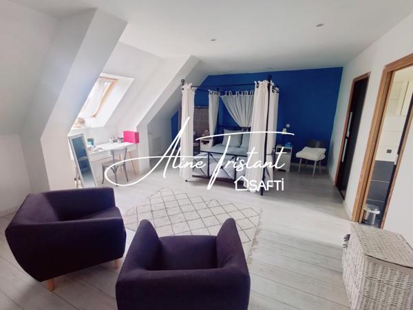 Maison de ville en pierre - 3 chambres et 1 bureau - cour extérieure et Garage