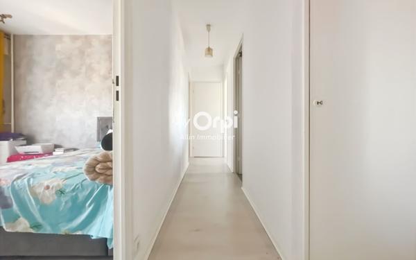 Appartement à vendre    3 pièces • 75,52 m2 Montluçon