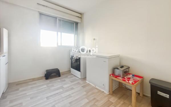 Appartement à vendre    3 pièces • 75,52 m2 Montluçon