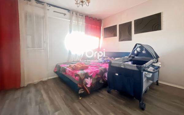 Appartement à vendre    3 pièces • 75,52 m2 Montluçon