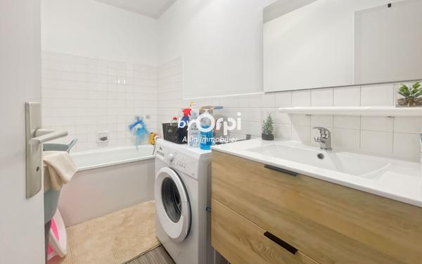 Appartement à vendre    3 pièces • 75,52 m2 Montluçon