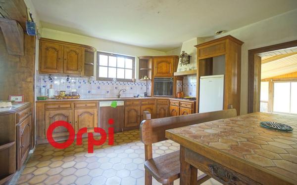 Maison à vendre    7 pièces •  Bernay