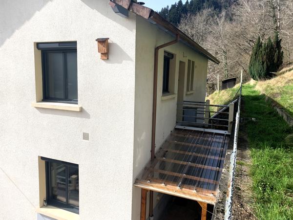 Maison restaurée avec jolie vue et terrain