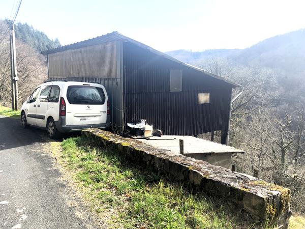 Maison restaurée avec jolie vue et terrain