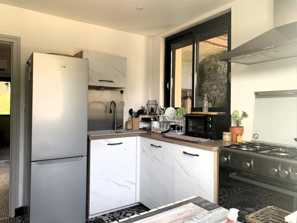 Maison restaurée avec jolie vue et terrain