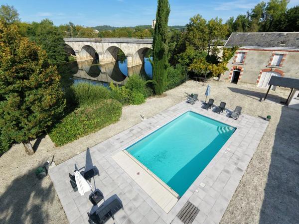 Propriété Belle Époque de caractère en bord de rivière – Un cadre de vie exceptionnel