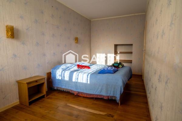 Maison 160 m² au calme avec beau terrain.