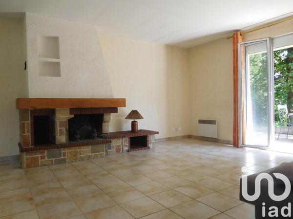 Maison à vendre 5 pièces 94 m² Saint-Denis-sur-Loire
